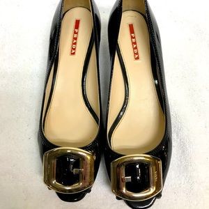 Patent Leather Prada Flats Black 39.5 Like New